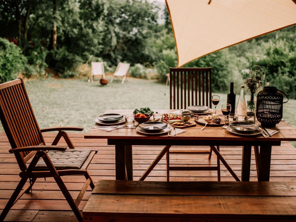 Hoopoe Glamping Hotel เวียร์ปาซาร์ ภายนอก รูปภาพ