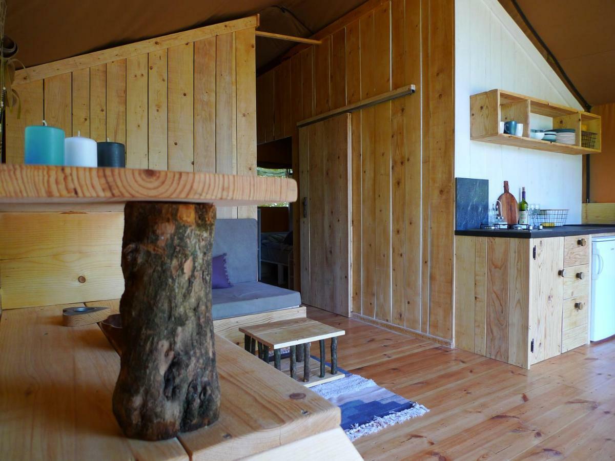 Hoopoe Glamping Hotel เวียร์ปาซาร์ ภายนอก รูปภาพ