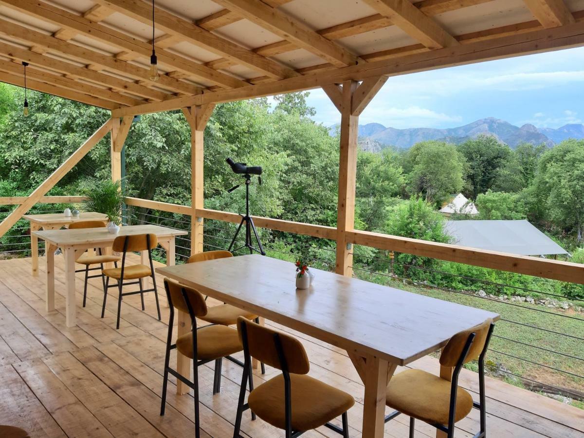 Hoopoe Glamping Hotel เวียร์ปาซาร์ ภายนอก รูปภาพ