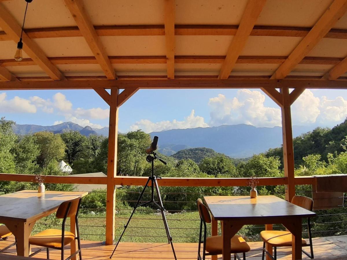 Hoopoe Glamping Hotel เวียร์ปาซาร์ ภายนอก รูปภาพ