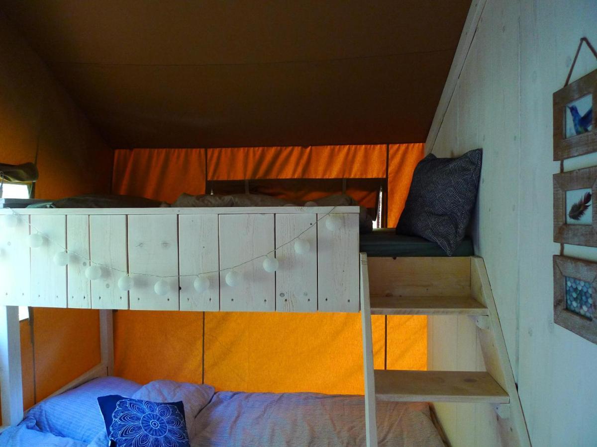 Hoopoe Glamping Hotel เวียร์ปาซาร์ ภายนอก รูปภาพ